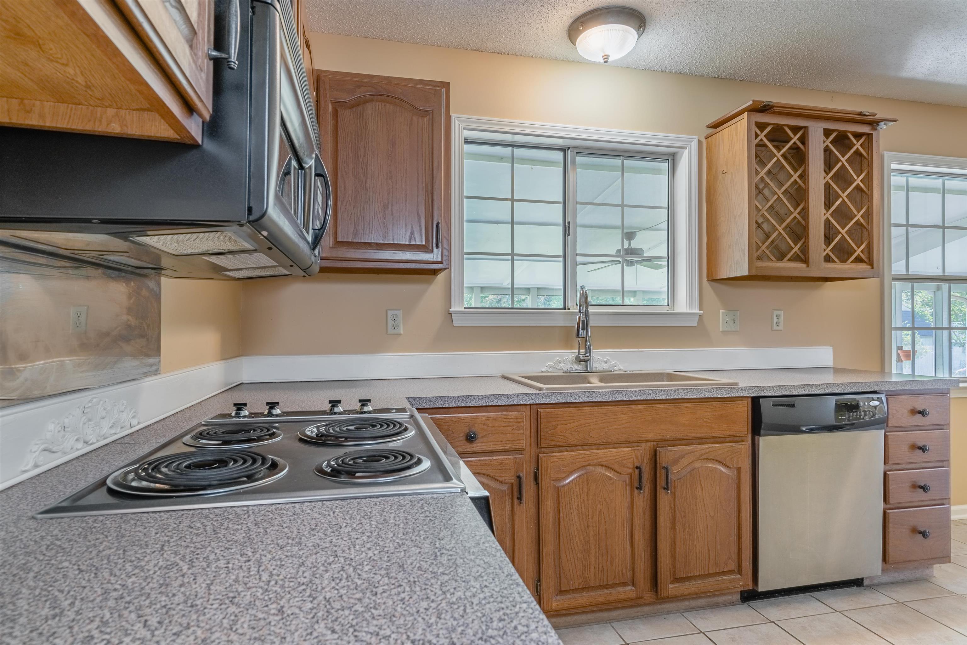 74 West Sweetwater Road Byhalia, MS 38611 - Photo 11 of 31 Gallery Image 11