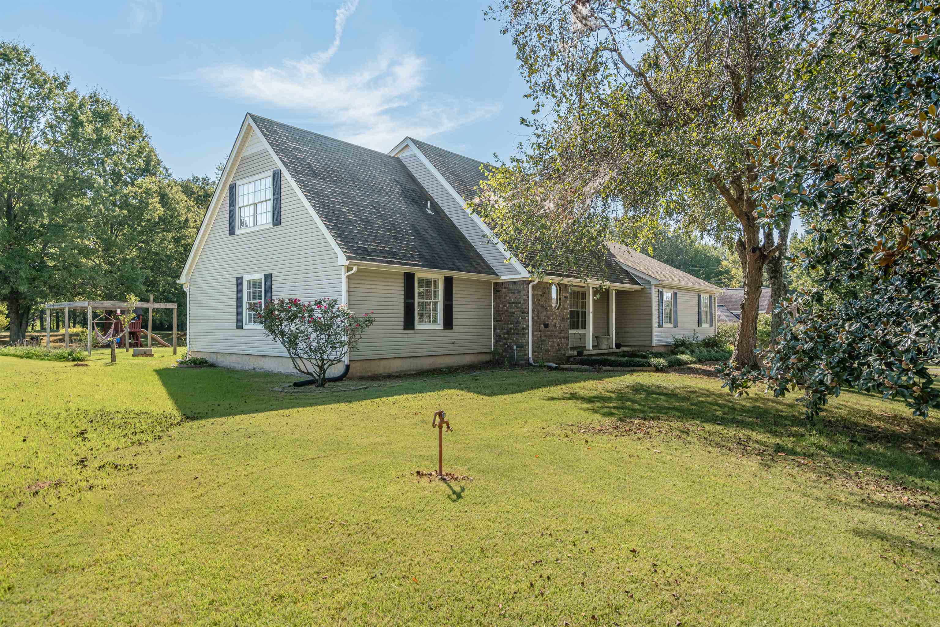 74 West Sweetwater Road Byhalia, MS 38611 - Photo 2 of 31 Gallery Image 2