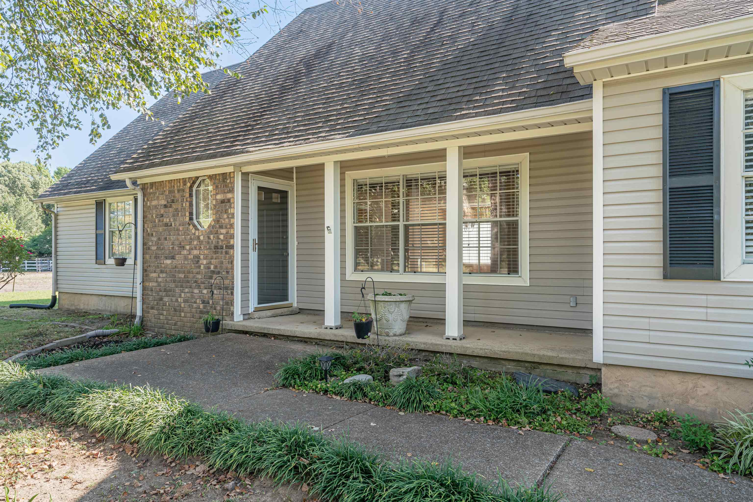 74 West Sweetwater Road Byhalia, MS 38611 - Photo 4 of 31 Gallery Image 4