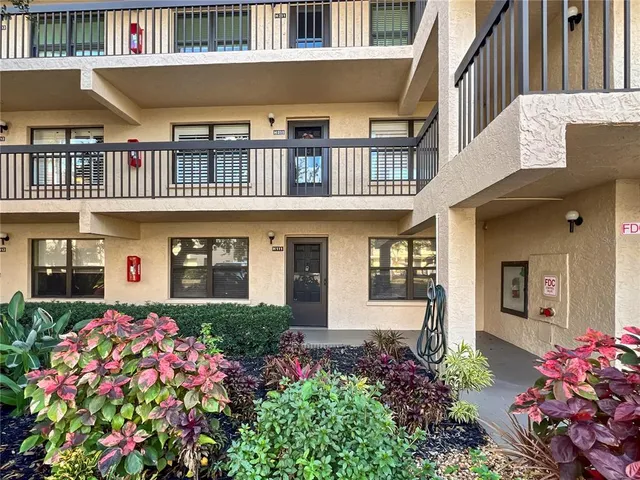 $179,000 | 515 30th Avenue West, Unit H111, Bradenton, FL 34205