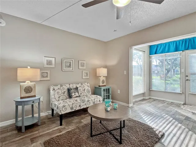 $179,000 | 515 30th Avenue West, Unit H111, Bradenton, FL 34205