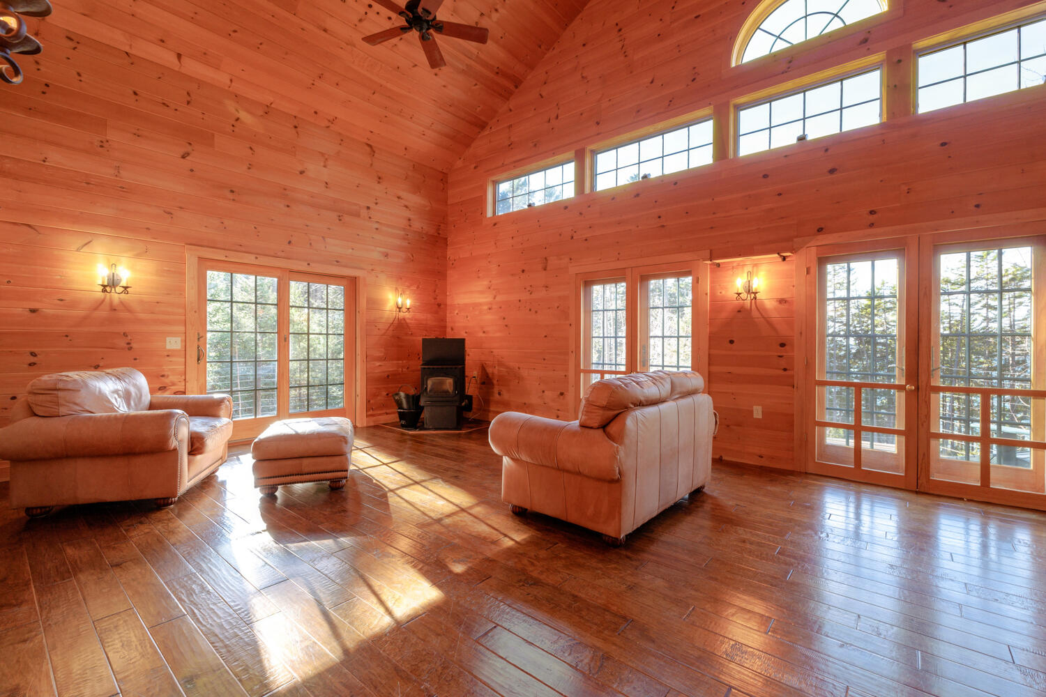 1700 Tremont Road Seal Cove, ME 04674 - Photo 27 of 86 INT. LIVING ROOM (1)