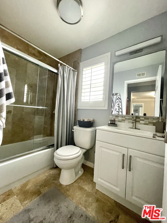 26810 Kendall Lane Stevenson Ranch, CA 91381 - Photo 40 of 44 a bathroom with a sink toilet and shower