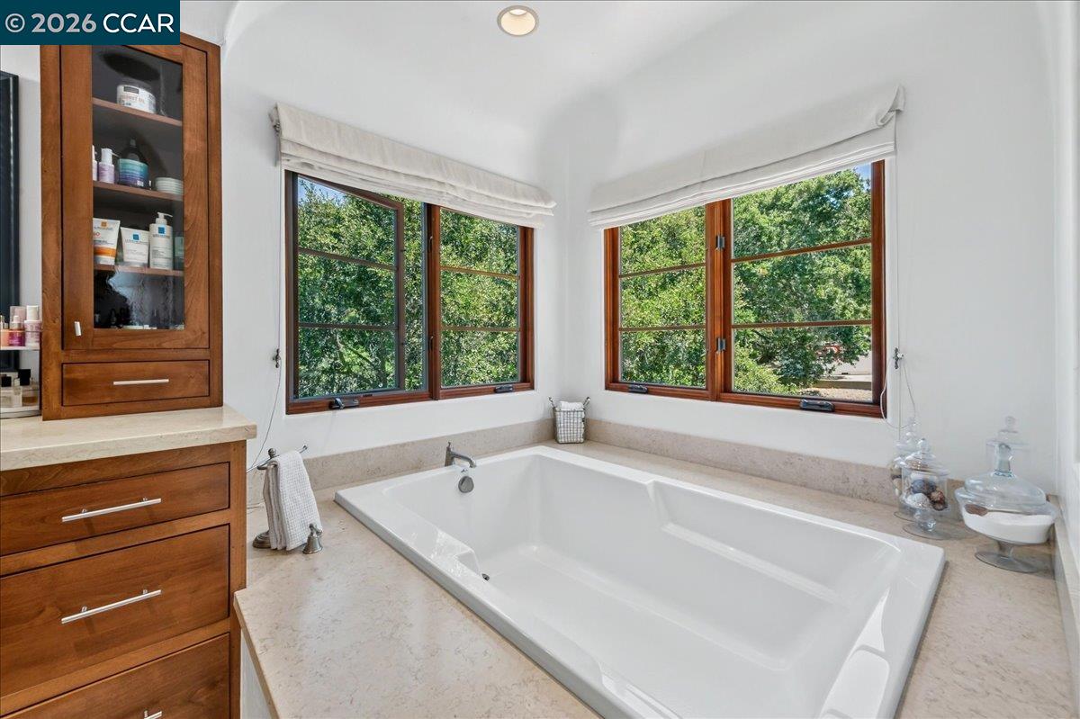820 Acalanes Road Lafayette, CA 94549 - Photo 79 of 99