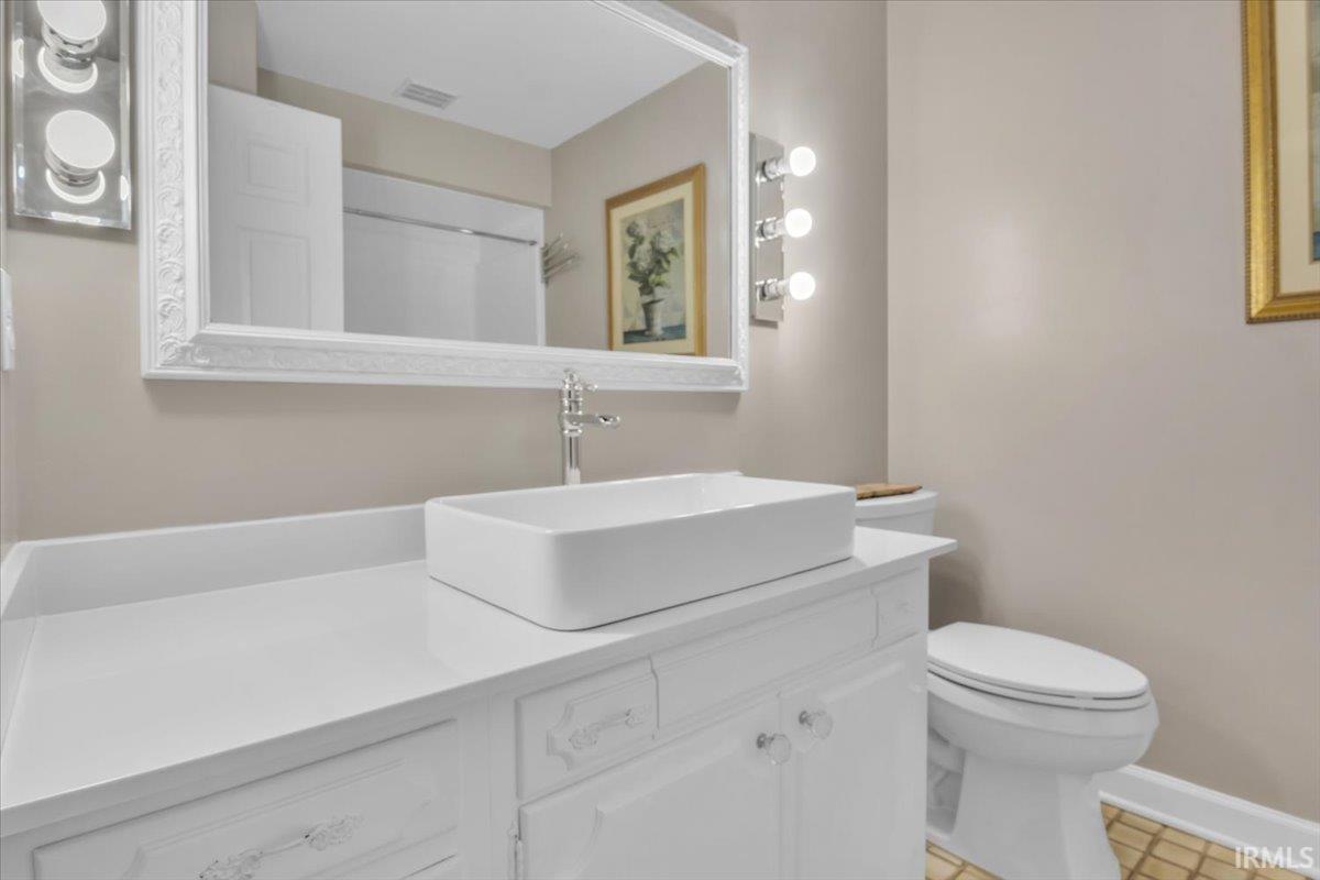 1711 Old Plank Road Newburgh, IN 47630 - Photo 23 of 36