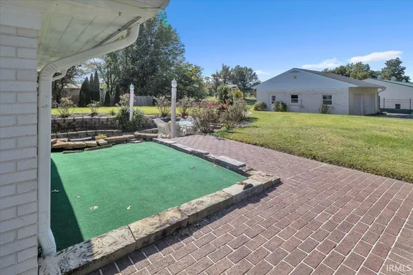 $592,000 | 1711 Old Plank Road, Newburgh, IN 47630