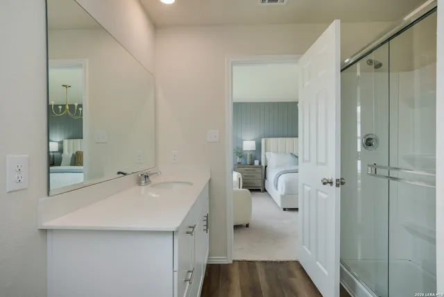 $304,530 | 432 Raven Row, Marion, TX 78124