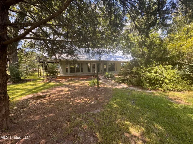 $94,500 | 2169 Highway 429, Carthage, MS 39051