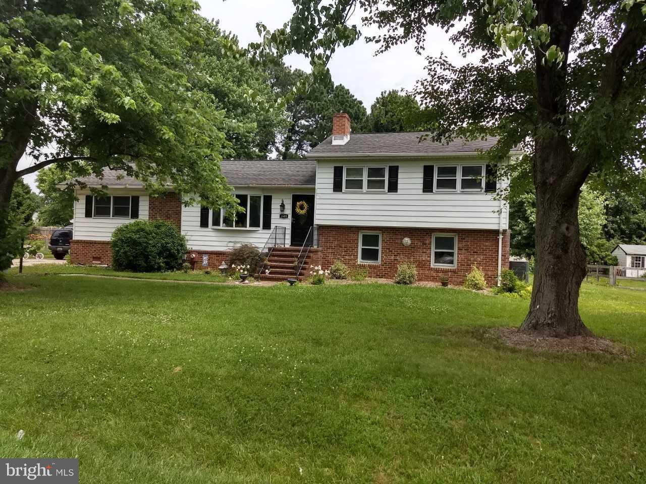 1609 Seward Road Chester, MD 21619 - Photo 1 of 14 Exterior (Front)