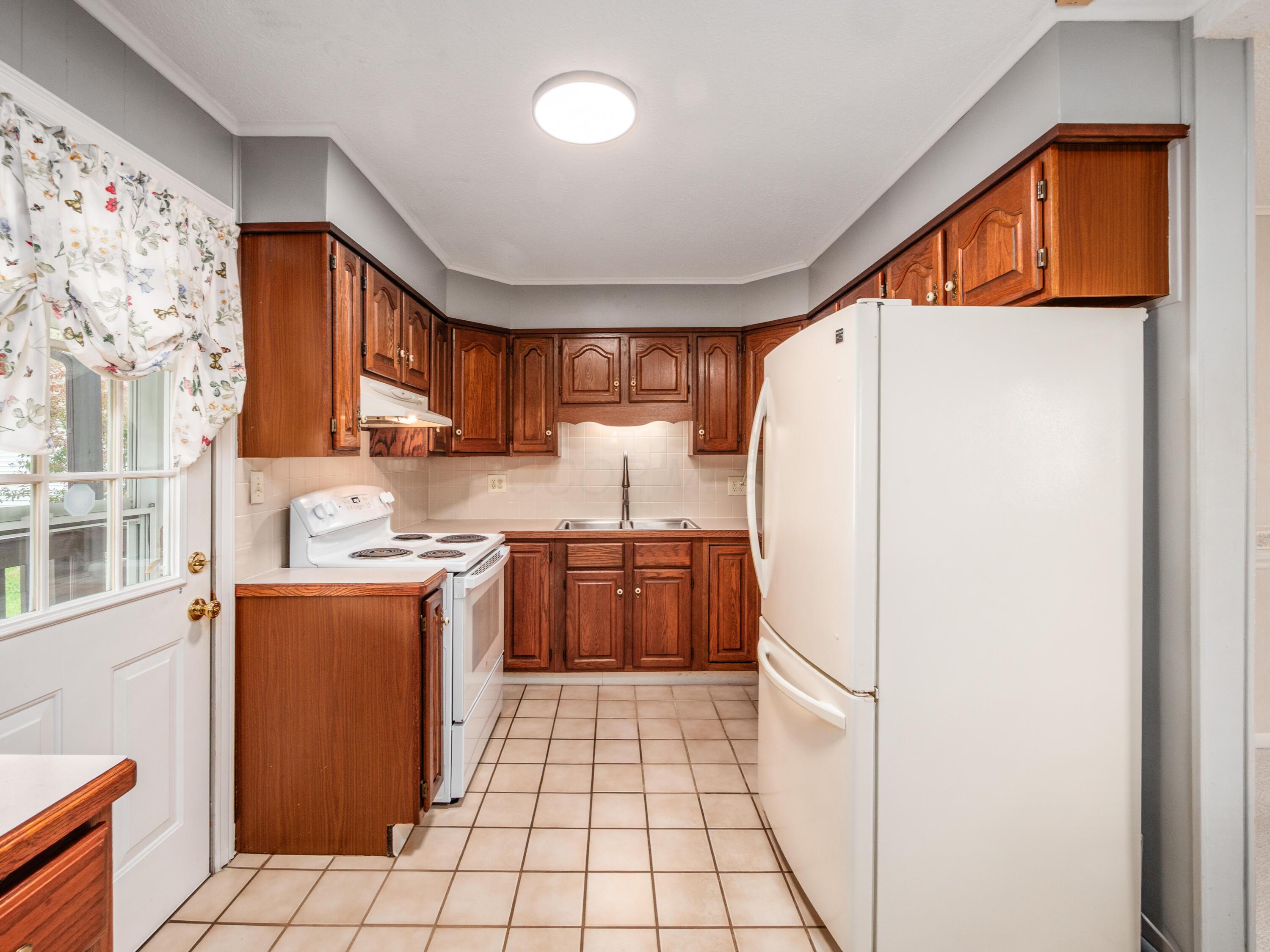 696 Williams Road Columbus, OH 43207 - Photo 19 of 39 A_696_Buttles_030