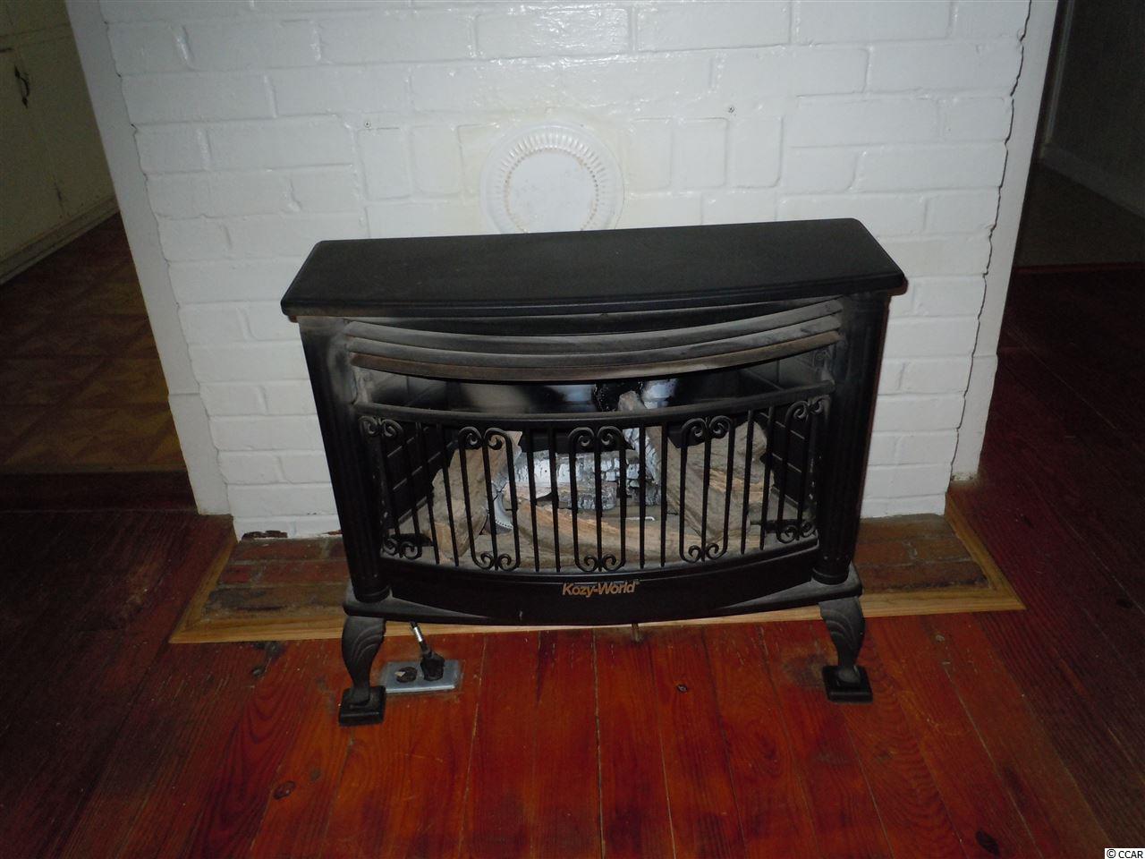 703 Hickman Road Tabor City, NC 28463 - Photo 12 of 25 Gallery Image 12