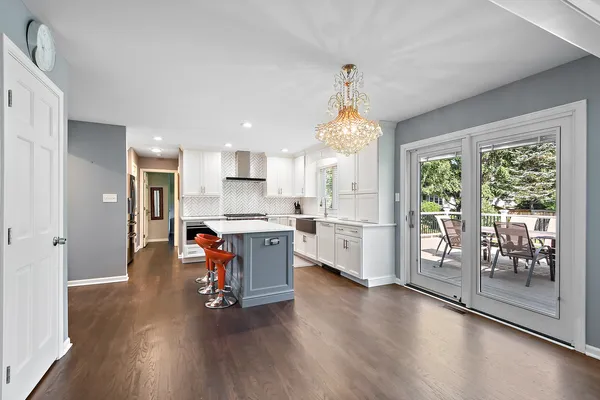 $5,300 | 543 Gateshead Drive, Naperville, IL 60565