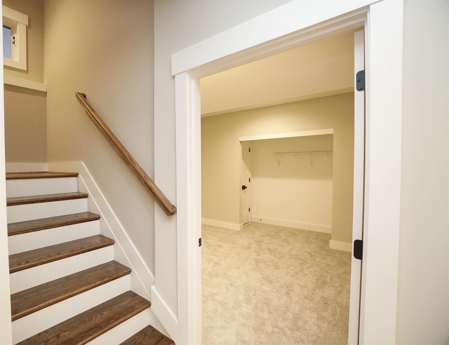 9700 Ridgeway Avenue Blue Ash, OH 45242 - Photo 34 of 47 Gallery Image 34