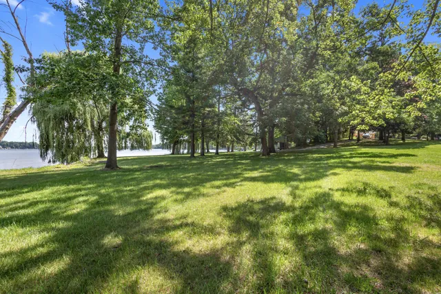 $1,659,240 | 15665 Portage Road, Vicksburg, MI 49097