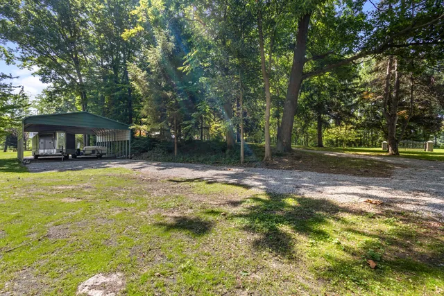 $1,659,240 | 15665 Portage Road, Vicksburg, MI 49097