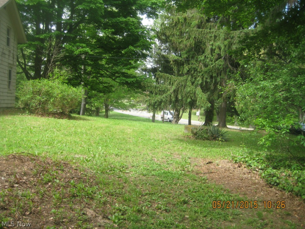 2862 Ridgewood Road Akron, OH 44333 - Photo 2 of 18