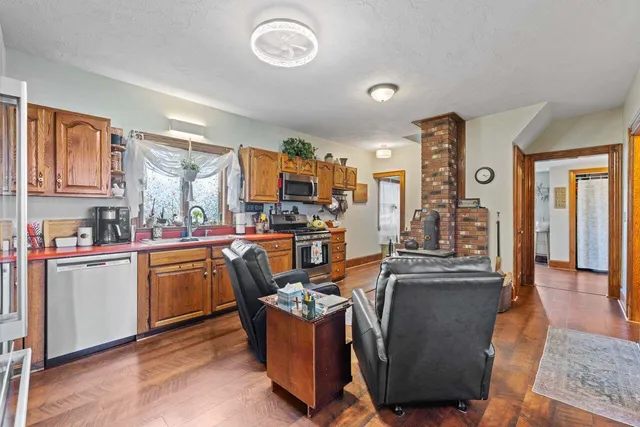 $499,000 | 1079 Pequawket Trail, Standish, ME 04085