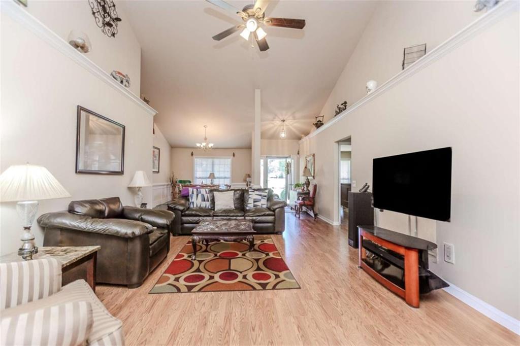 855 Crystal Meadow Drive Winder, GA 30680 - Photo 9 of 32