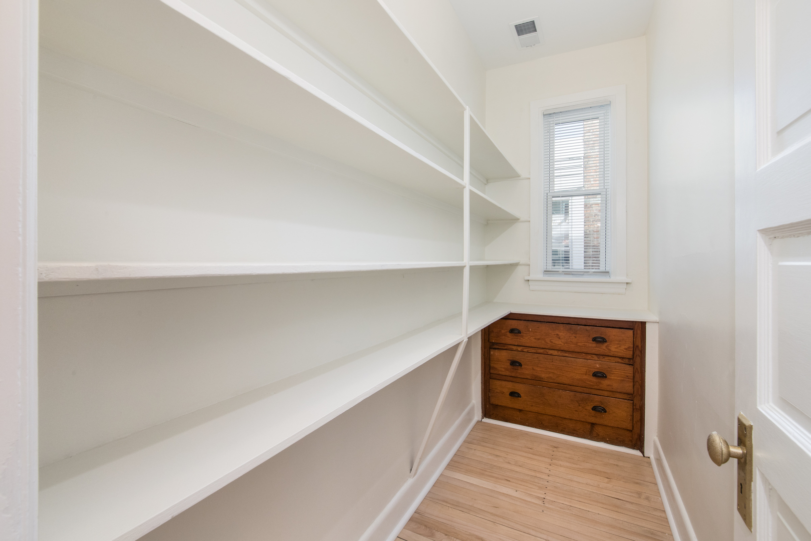 3446 North Springfield Avenue, Unit 2 Chicago, IL 60618 - Photo 13 of 23