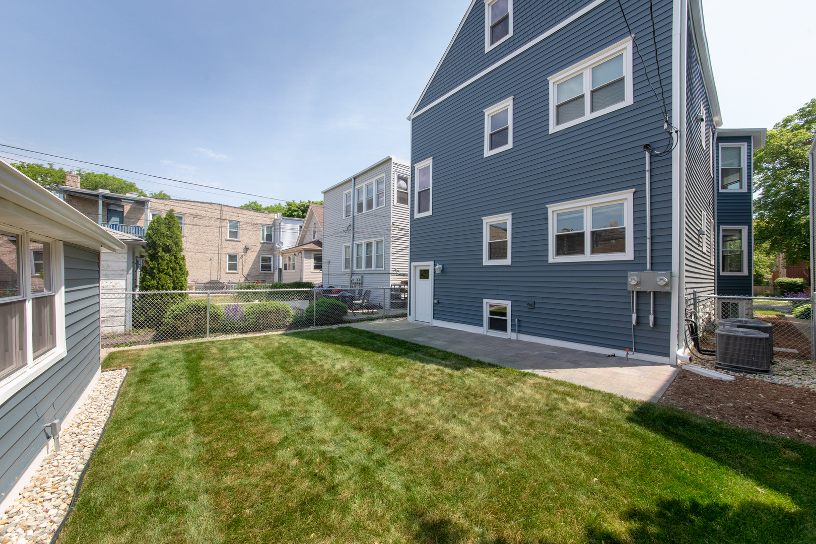 3446 North Springfield Avenue, Unit 2 Chicago, IL 60618 - Photo 21 of 23