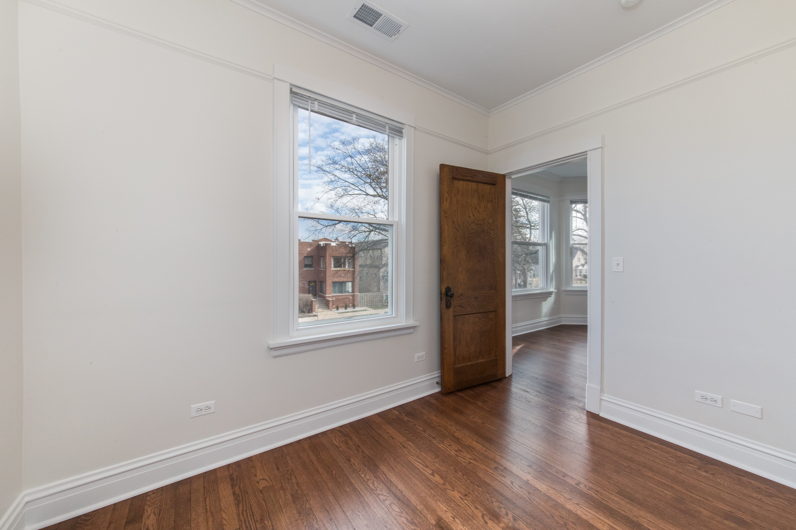 3446 North Springfield Avenue, Unit 2 Chicago, IL 60618 - Photo 7 of 23