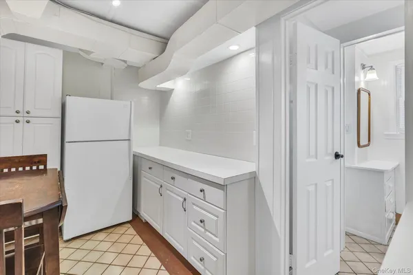 $1,850 | 11 Doris Court, Northport, NY 11768