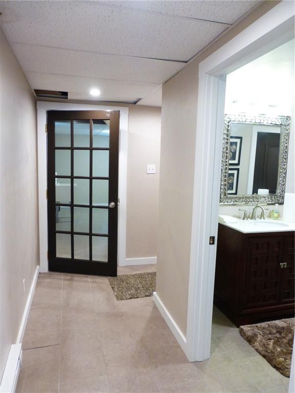 31 Coraopolis Road Coraopolis, PA 15108 - Photo 16 of 25 Gallery Image 16