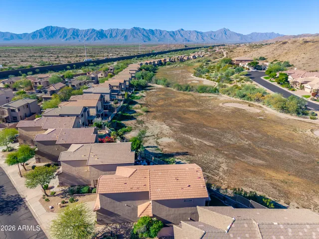 $469,900 | 414 East Redwood Lane, Phoenix, AZ 85048