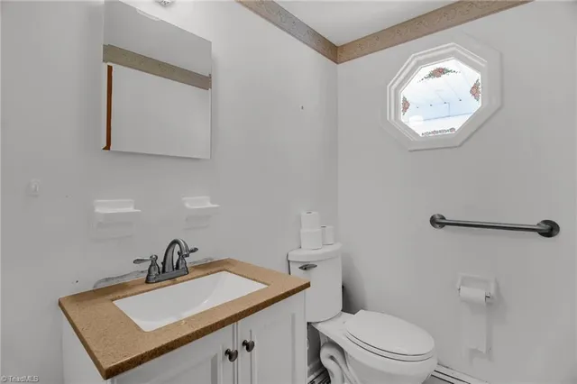 $299,900 | 387 Ledford Circle, High Point, NC 27265