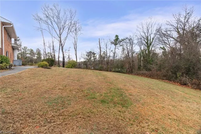 $299,900 | 387 Ledford Circle, High Point, NC 27265