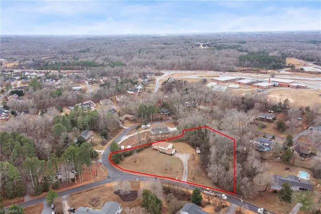 $299,900 | 387 Ledford Circle, High Point, NC 27265