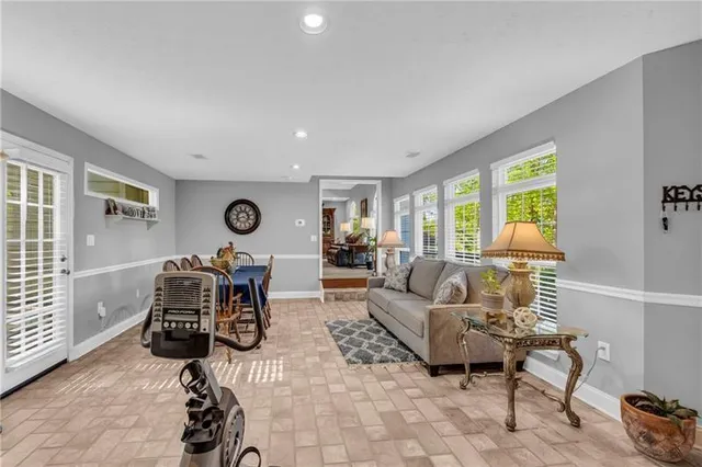 $677,000 | 1980 Cedar Bluff Road, Monroe, GA 30656