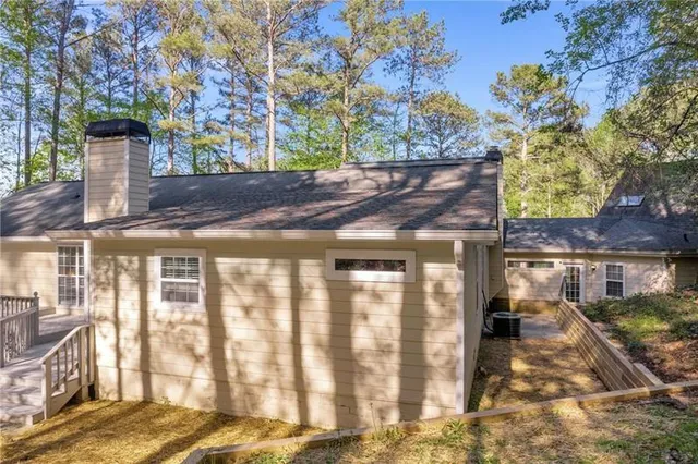 $677,000 | 1980 Cedar Bluff Road, Monroe, GA 30656