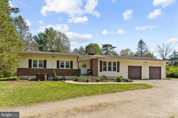 $635,000 | 4 Pond Lane, Malvern, PA 19355
