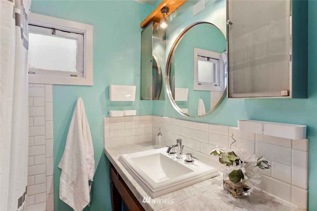 719 North 45th Street Seattle, WA 98103 - Photo 15 of 26 Gallery Image 15