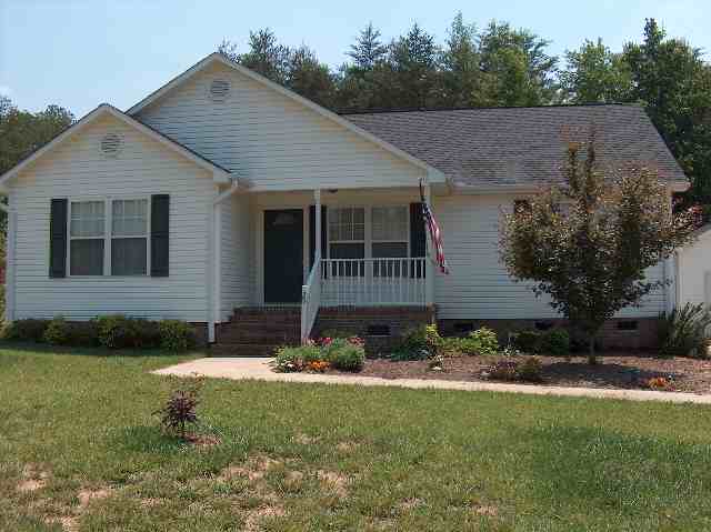 29 Starview Road Travelers Rest, SC 29690 - Photo 1 of 12 Gallery Image 1