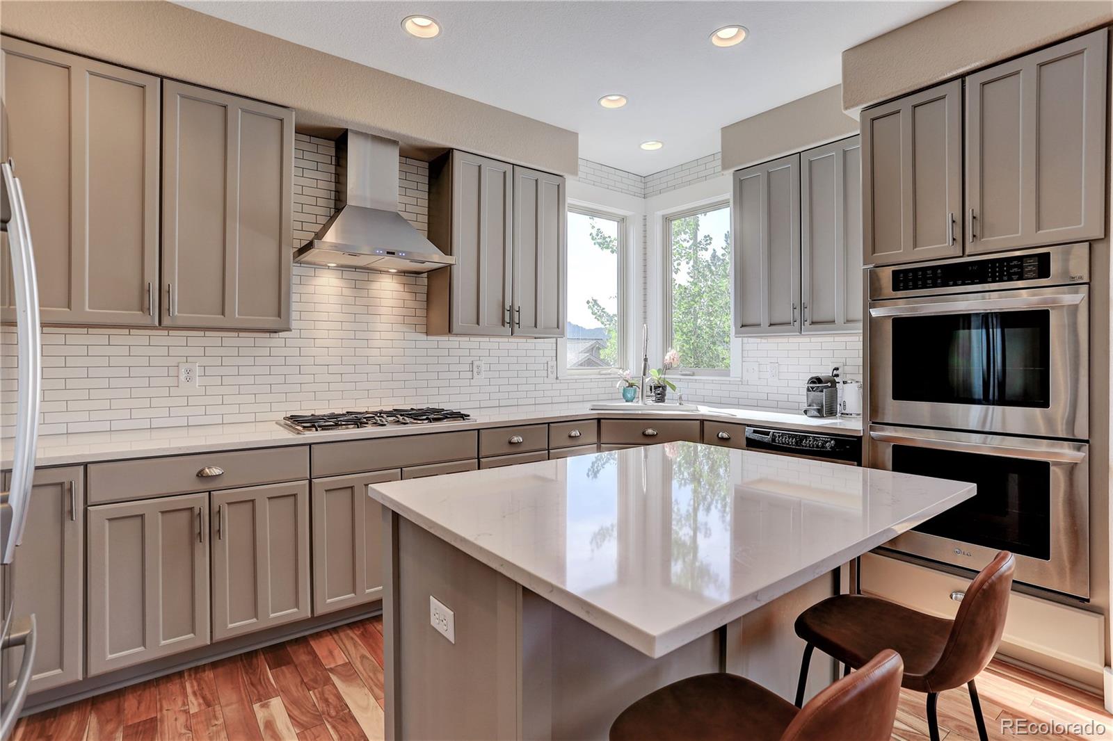 26278 Snowdrop Road Evergreen, CO 80439 - Photo 10 of 40 Gallery Image 10