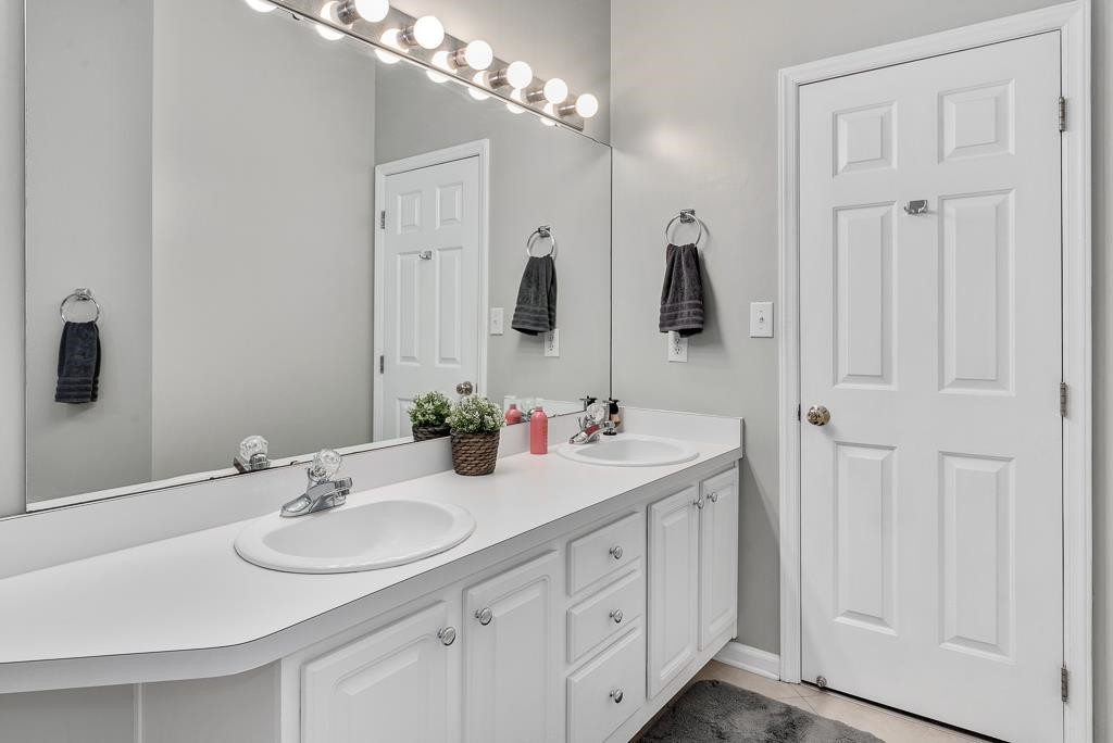 7030 Sandy Forks Road, Unit 103 Raleigh, NC 27609 - Photo 16 of 36 Photo 16