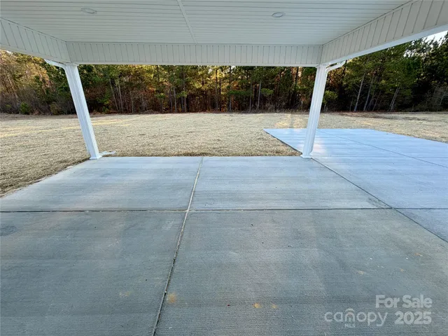 a view of outdoor space