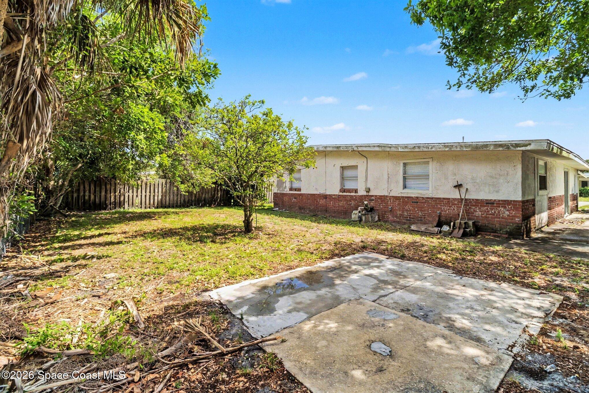 1256 Ridgewood Drive Melbourne, FL 32935 - Photo 37 of 41 037_file_9332