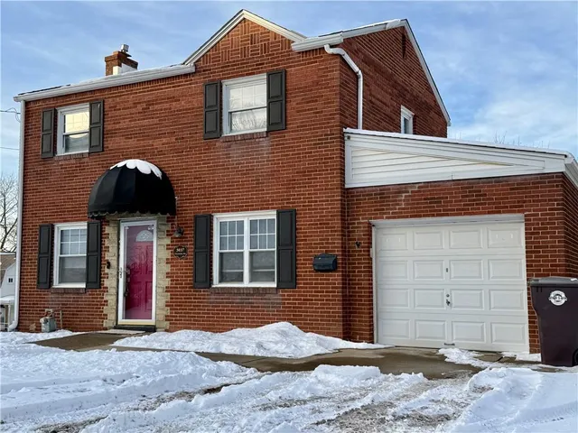 $1,850 | 3037 Churchview Avenue, Pittsburgh, PA 15227