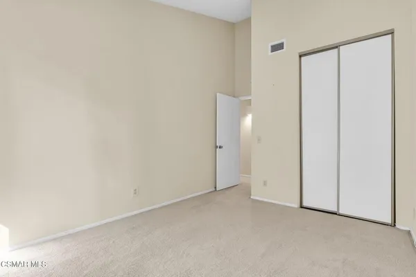 $399,888 | 245 Oak Leaf Drive, Unit 202, Thousand Oaks, CA 91360