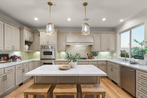 $3,199,000 | 1750 Vista Del Sur, Gilroy, CA 95020