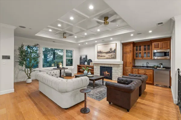 $3,199,000 | 1750 Vista Del Sur, Gilroy, CA 95020