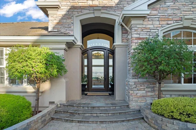 $3,199,000 | 1750 Vista Del Sur, Gilroy, CA 95020