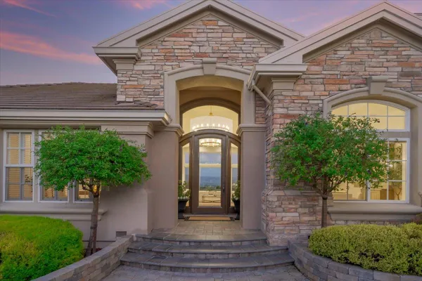$3,199,000 | 1750 Vista Del Sur, Gilroy, CA 95020