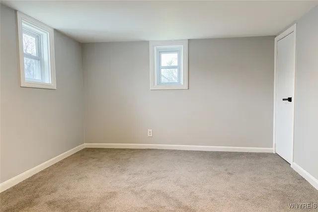 $349,900 | 3634 Moyer Road, Wheatfield, NY 14120