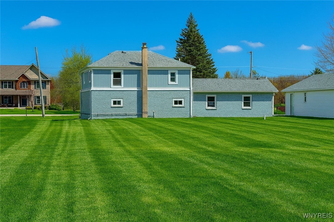 3634 Moyer Road Wheatfield, NY 14120 - Photo 24 of 32