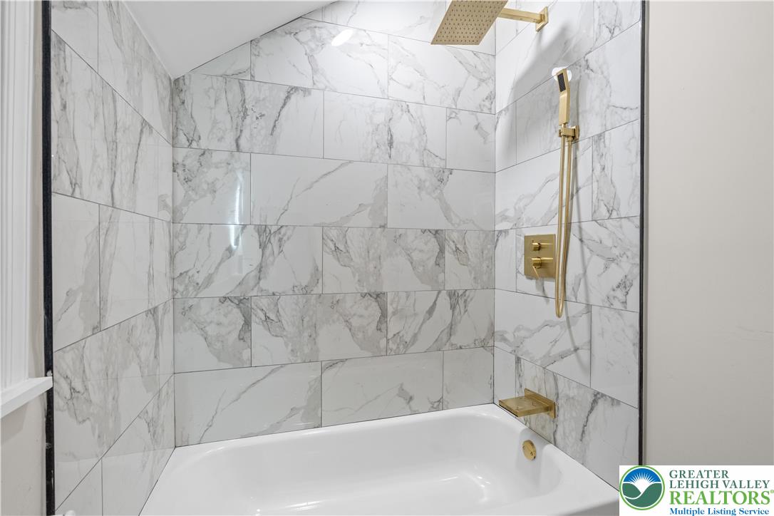 656 Creek Road Bath, PA 18014 - Photo 12 of 26