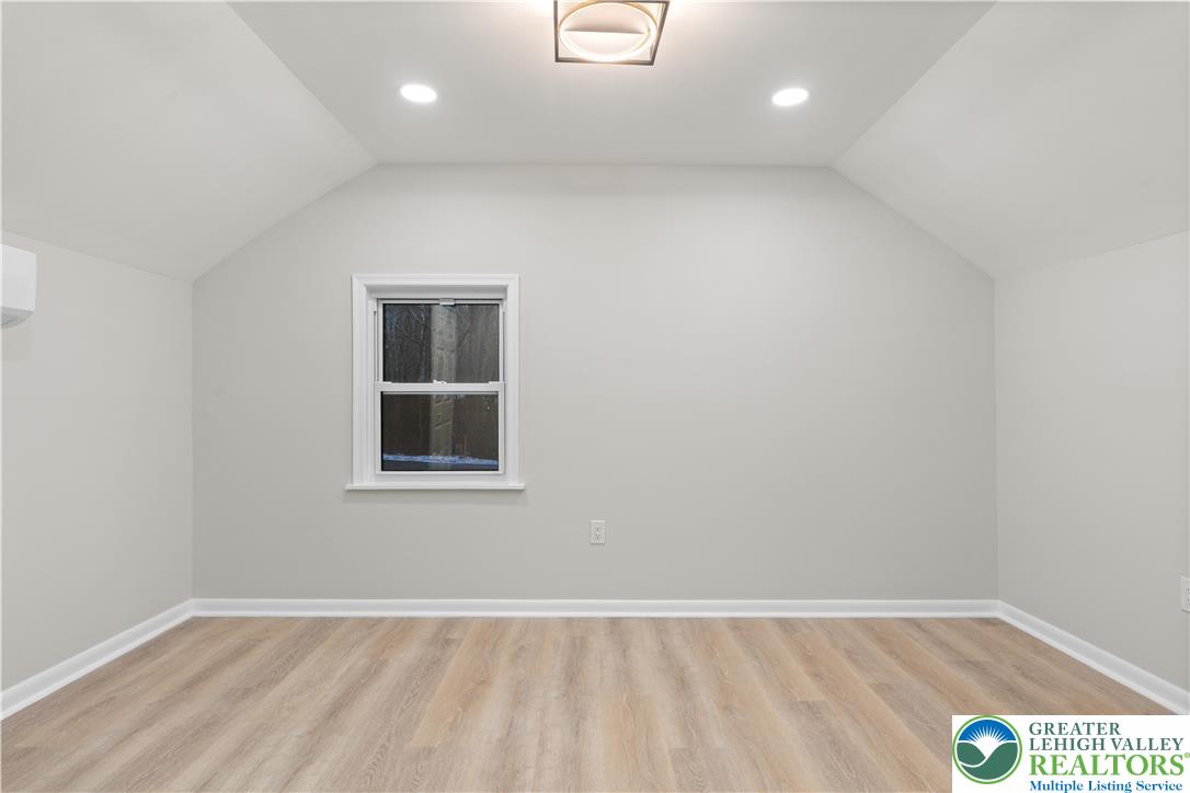 656 Creek Road Bath, PA 18014 - Photo 17 of 26